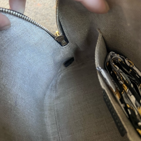 Gucci Alma BB Crossbody - Picture 5 of 10